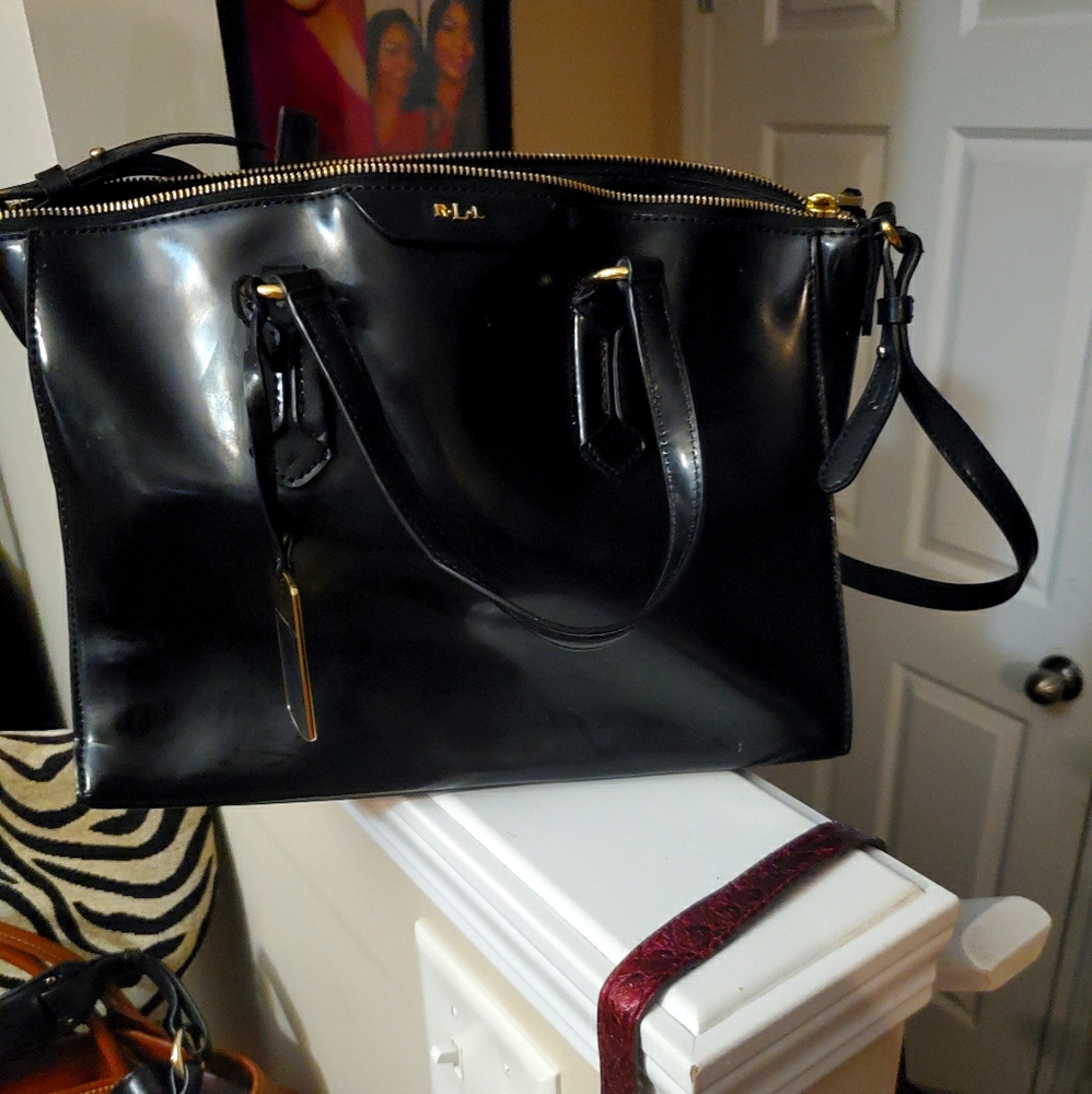 RALPH Lauren  handbag.